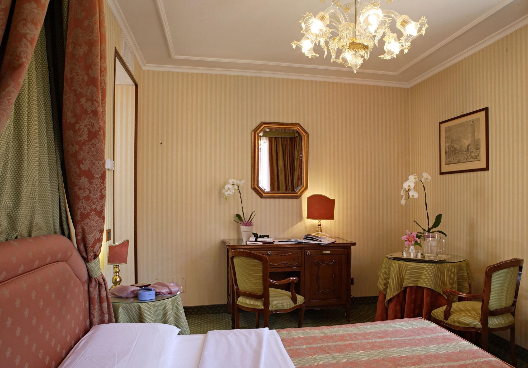 Hotel Kette Wenecja Zewnętrze zdjęcie